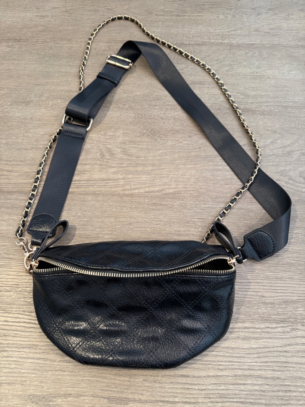 Urban Expressions Black Leather-Finish Crossbody Belt Bag with 2 straps